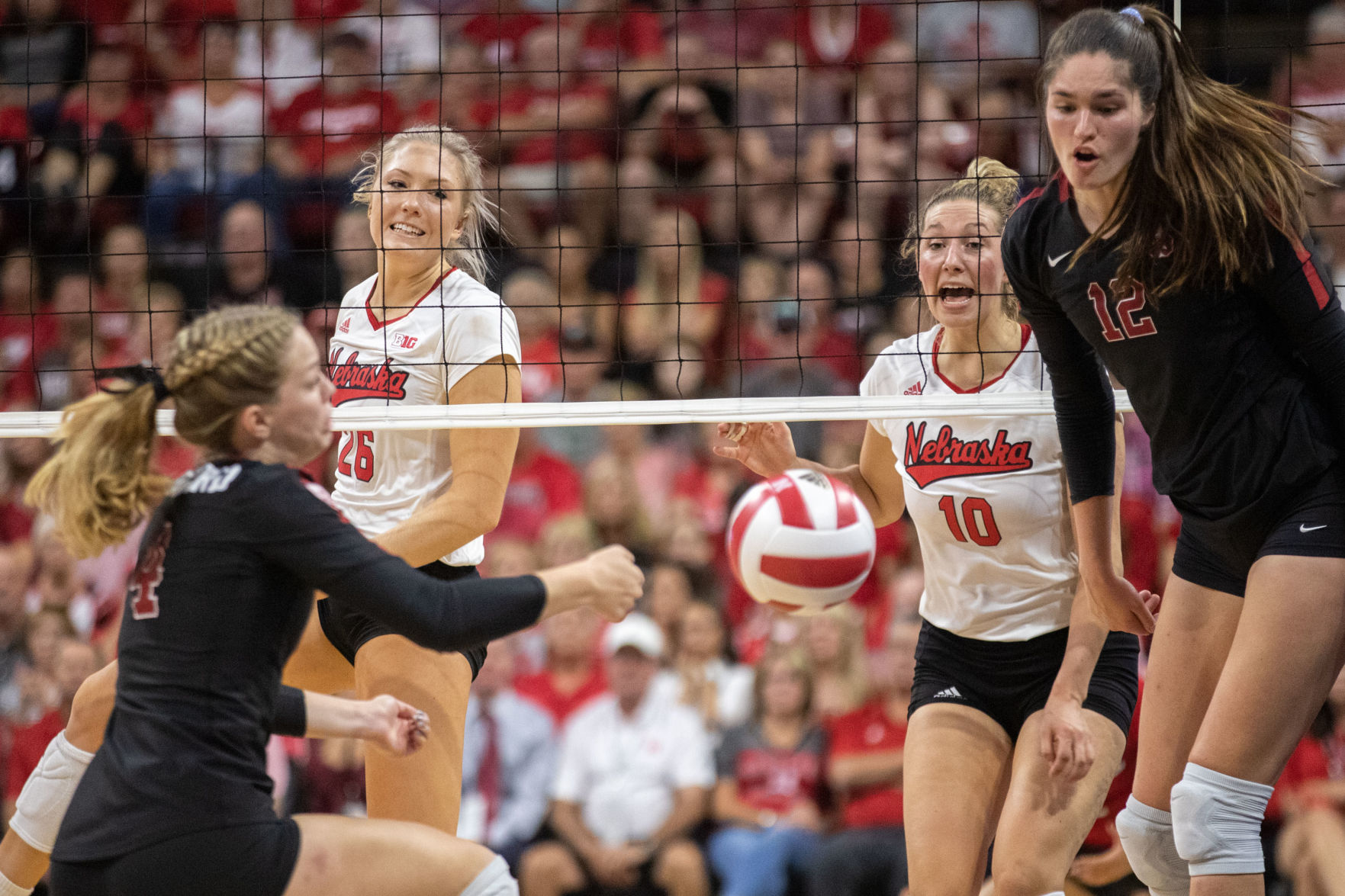 Nebraska Volleyball vs. Stanford Photo No. 9